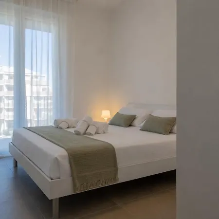 Gardenia Residenza 13 فاستو