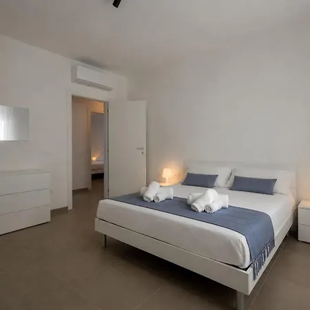 شقة Gardenia Residenza 13